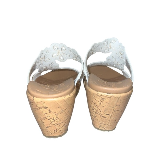 Skechers cali luxe foam  White Wedge Sandals - Picture 7 of 8